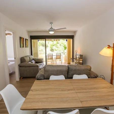 La Caleta Sea Views And Pool Apartman
